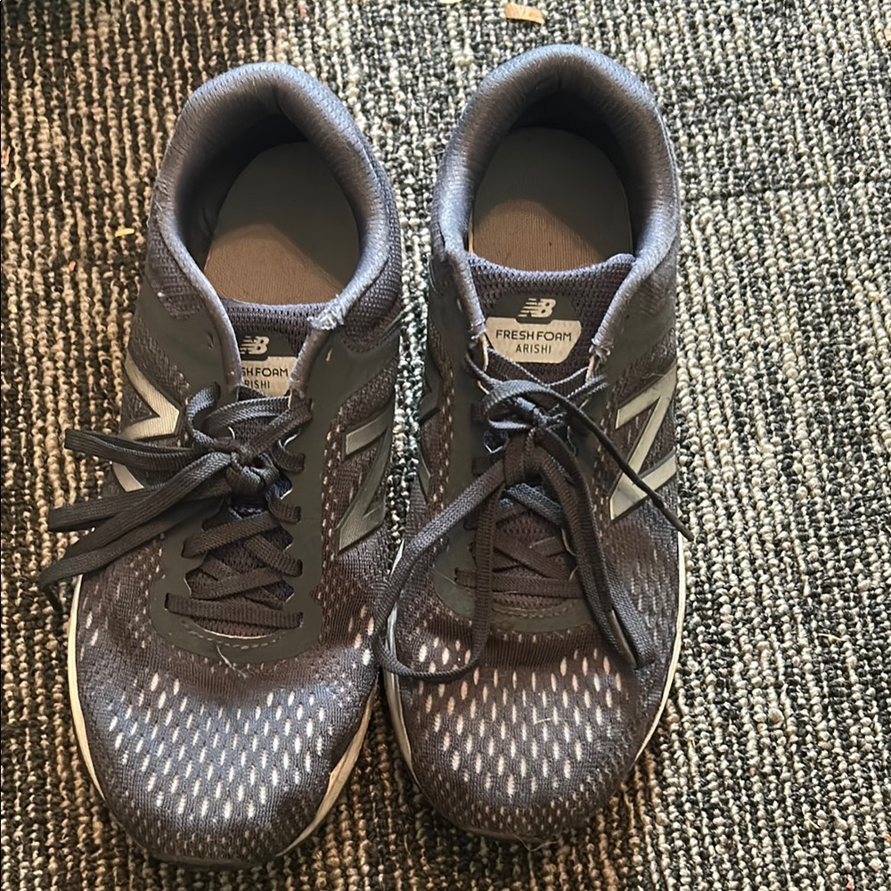 New Balance Gray Athletic Shoes with Cushioned Sole and Mesh Design